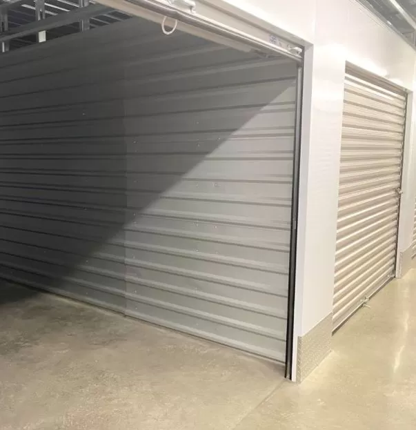 Affordable Self Storage Units in Darien at Hollow Tree